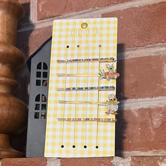 piper - k | Easter Themed Barrettes - Picture 3 of 4